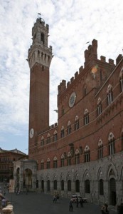 Torre del Mangia à Sienne
