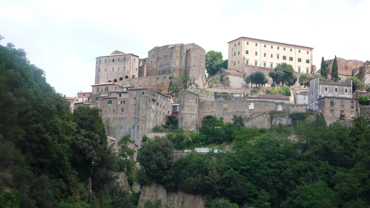 Sorano