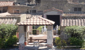 Habitat à Herculanum, la maison des cerfs