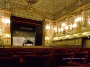 Théâtre du palais royal de Naples