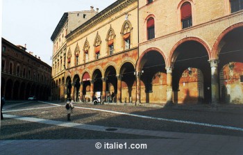 arcades à Bologne