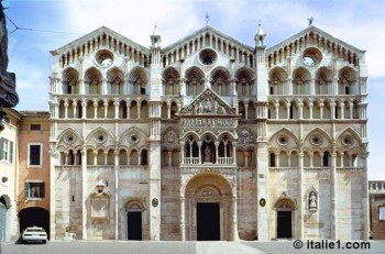 Cathédrale Saint Georges de Ferrare