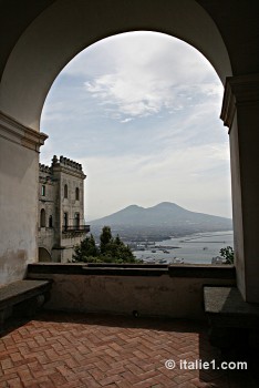 naples-2016-700