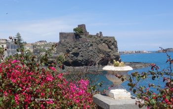 Aci Castello