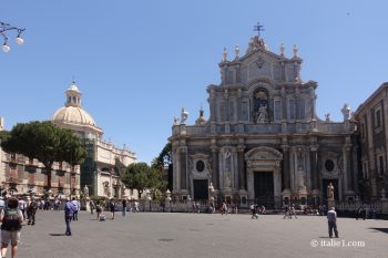 Place du duomo de Catane Duomo santa agatha