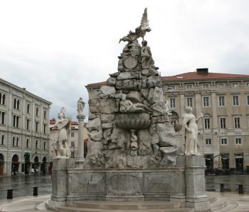 Fontaine des 4 continents à Trieste