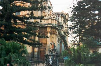 palais chinois du parc de la favorite à palerme